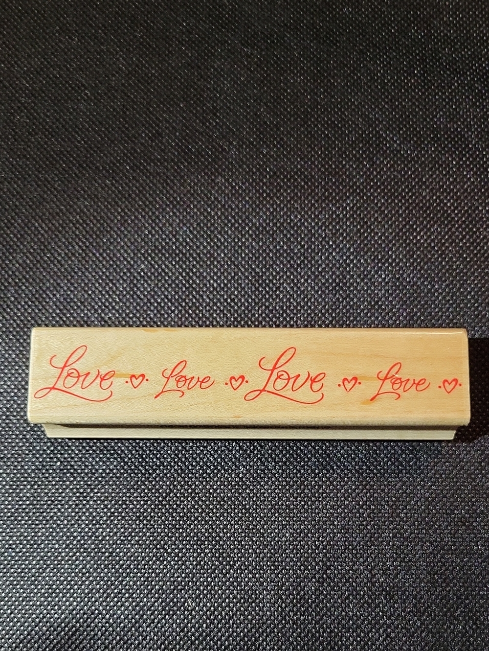 "Love Heart Border" Stamp by Hero Arts